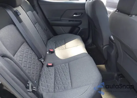 2025 Nissan Kicks Sv Intelligent Awd z USA, uszkodzony, nr VIN 3N8AP6CB3SL391378